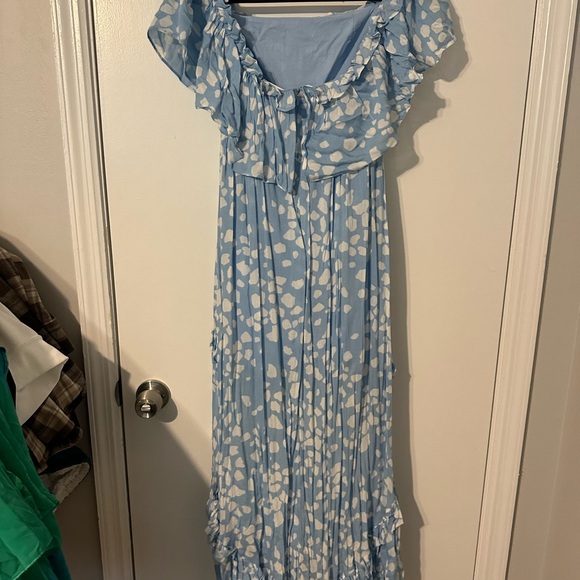 VICI Off the Shoulders Blue and White Dress - Picture 3 of 5